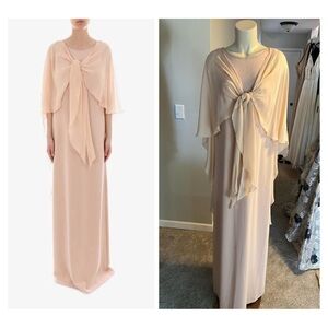 MAX MARA
Dovere Ruffled Cady Dress In Beige